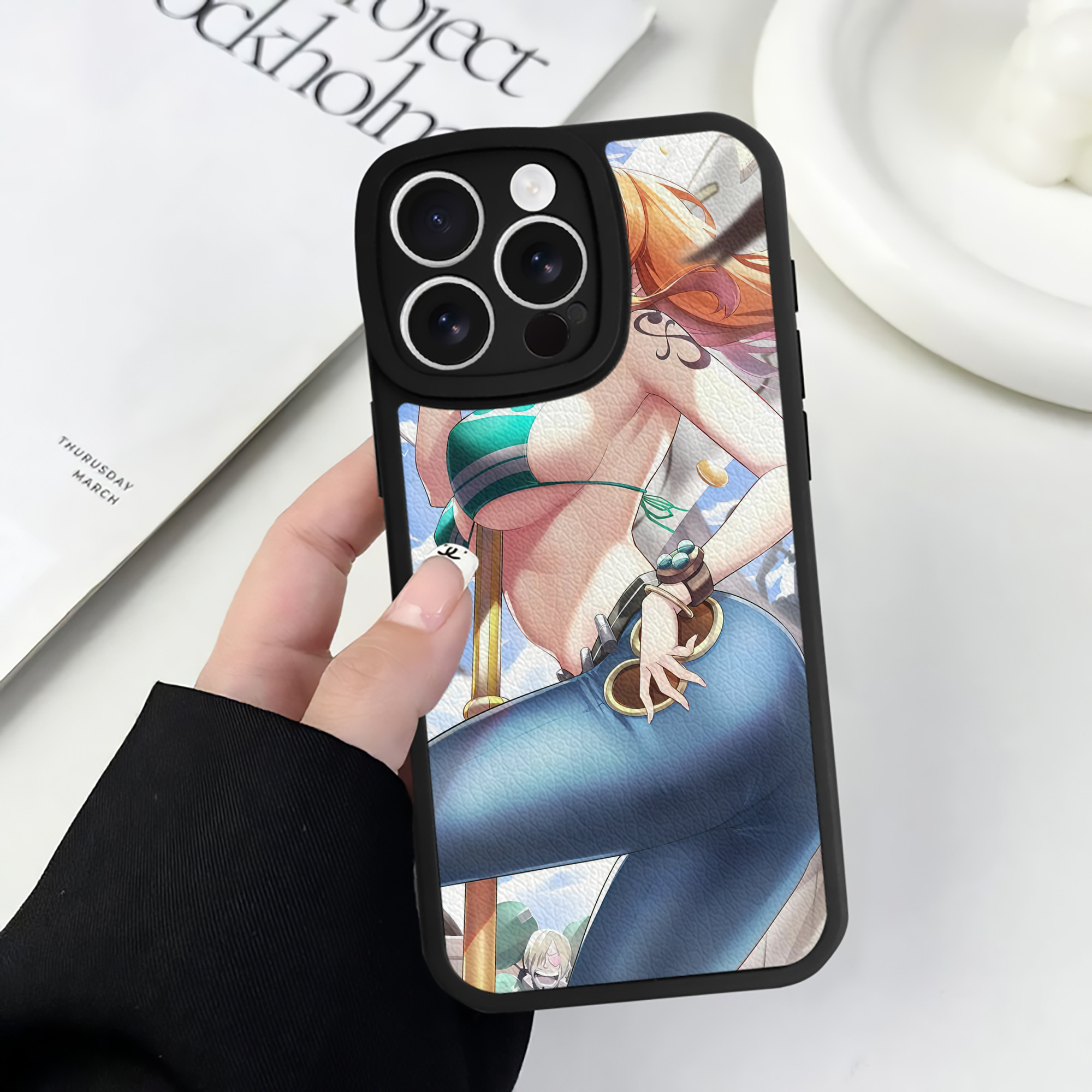 （画像用） ワンピース ONE PIECE 【iPhone 16シリーズ対応】シリコンスマホケース（レザー調） 材質：シリコン